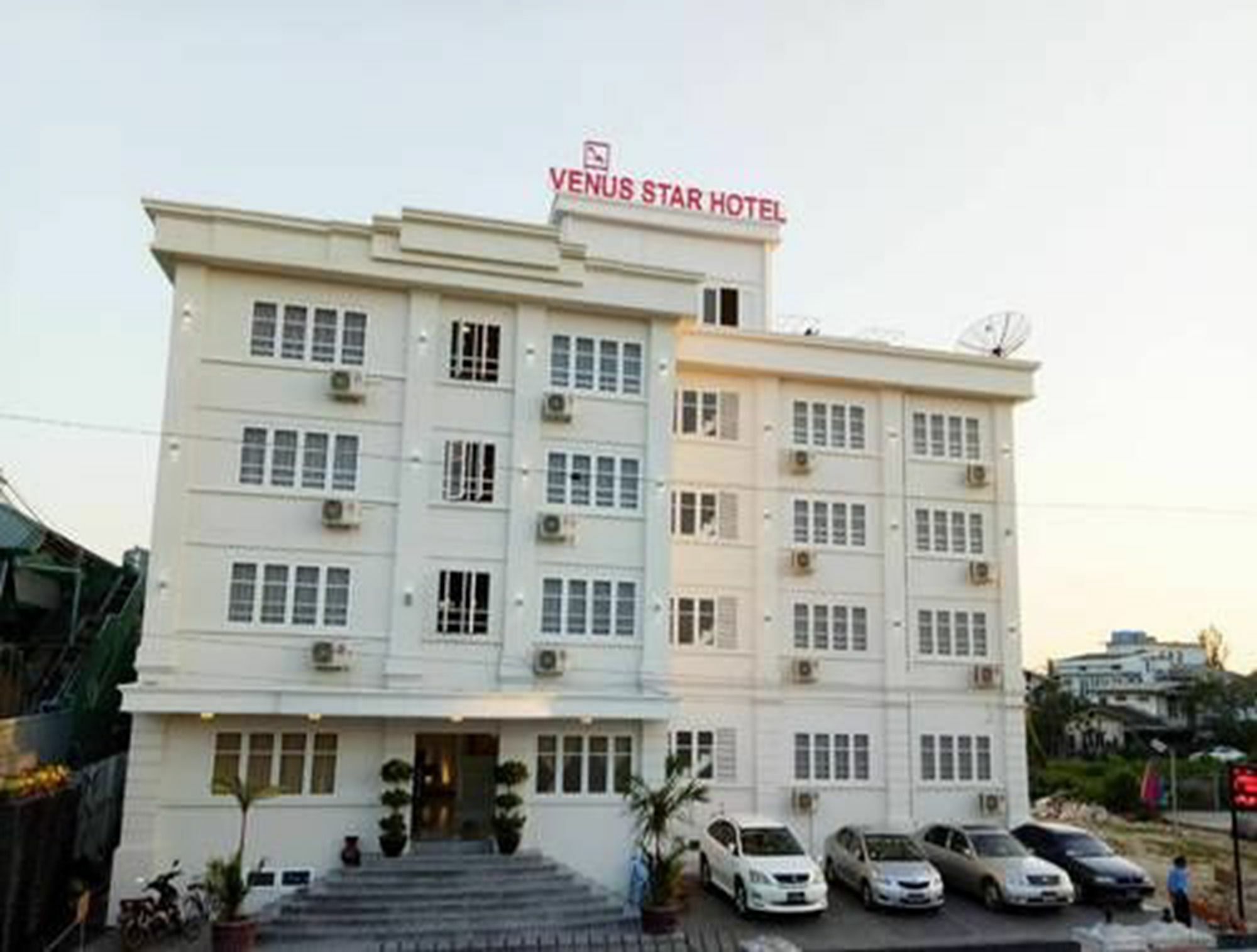 Venus Star Hotel Rangún Exteriér fotografie